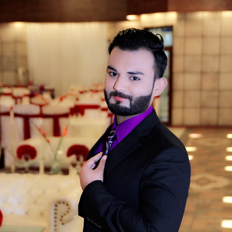 Farrukh Mughal