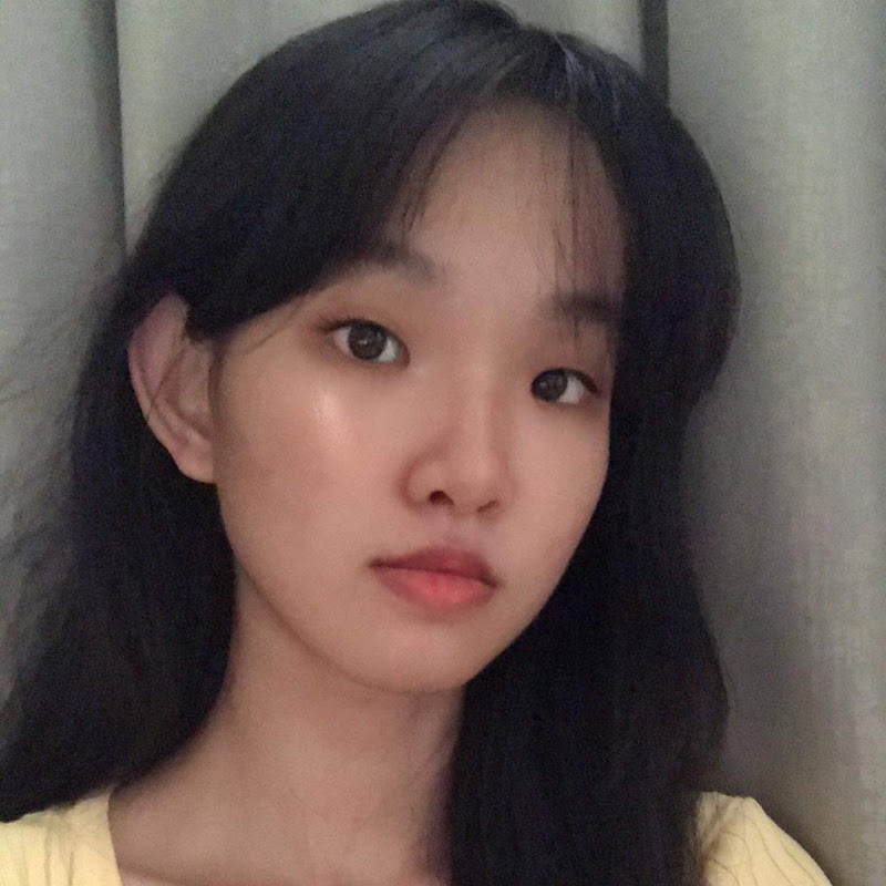 Stella in Singapore