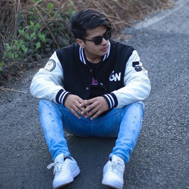 R J Gaurav