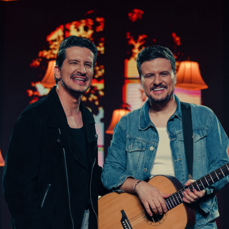 André e Felipe Oficial
