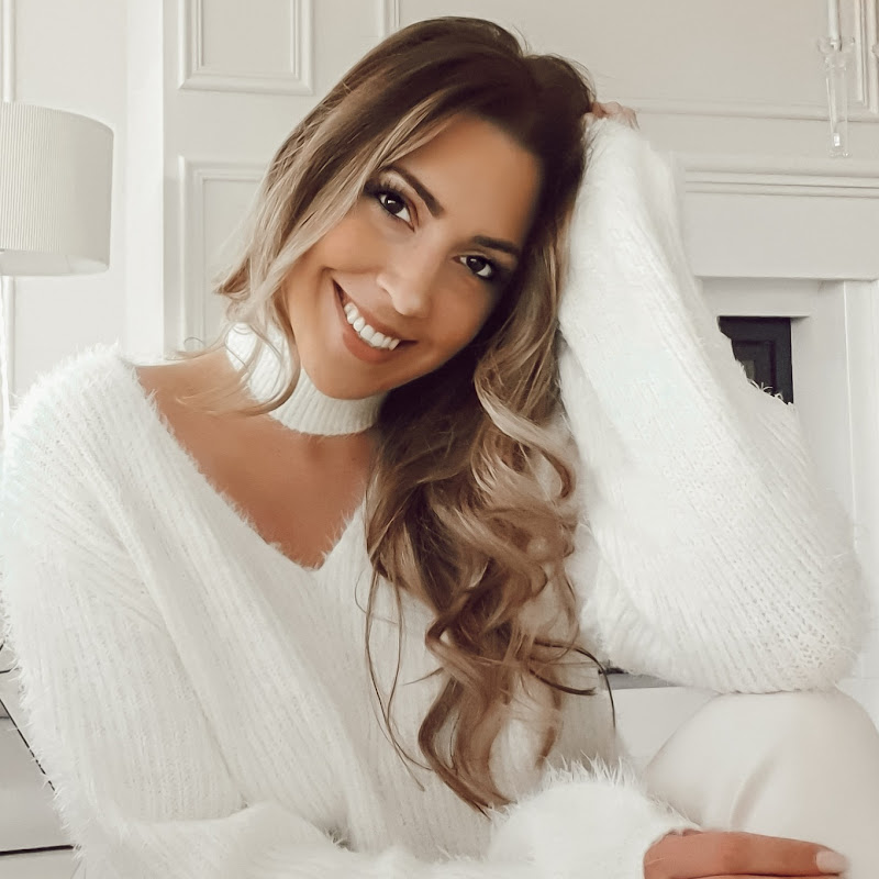 Mayra Joann