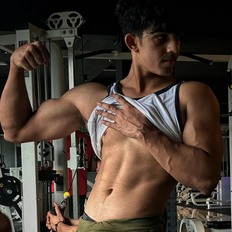 Ron Sharan