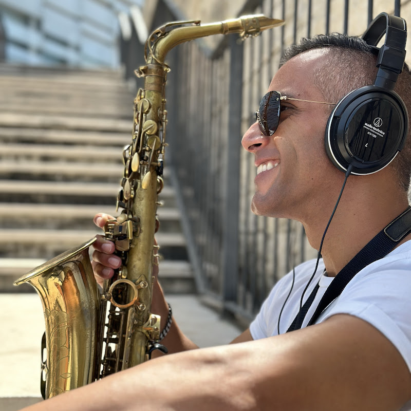 Joel Ferreira Sax
