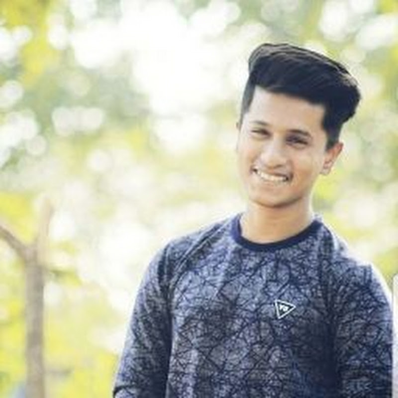 Bombay Vlogger