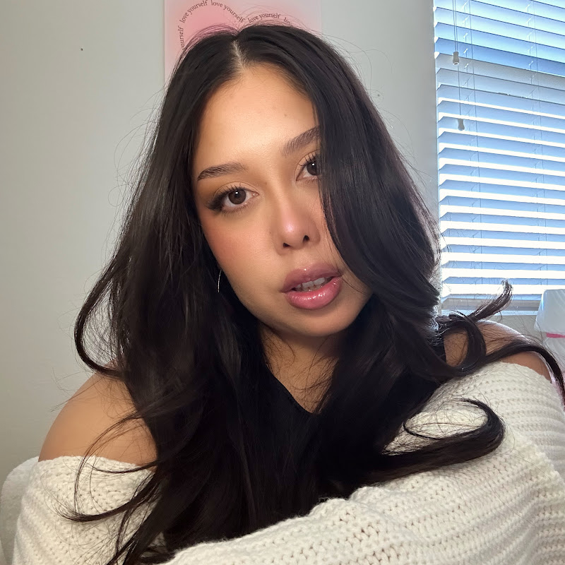 ASMR with Yadi