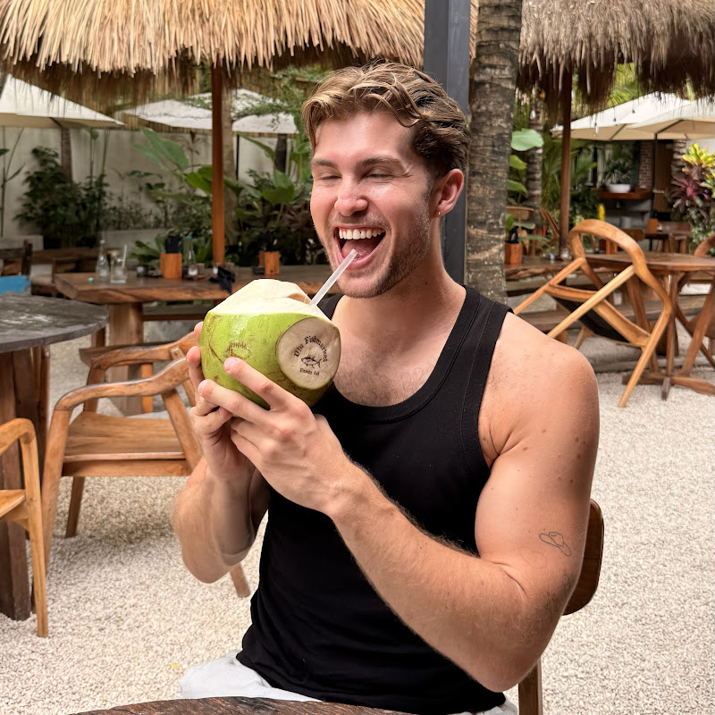 Jackson Bennett