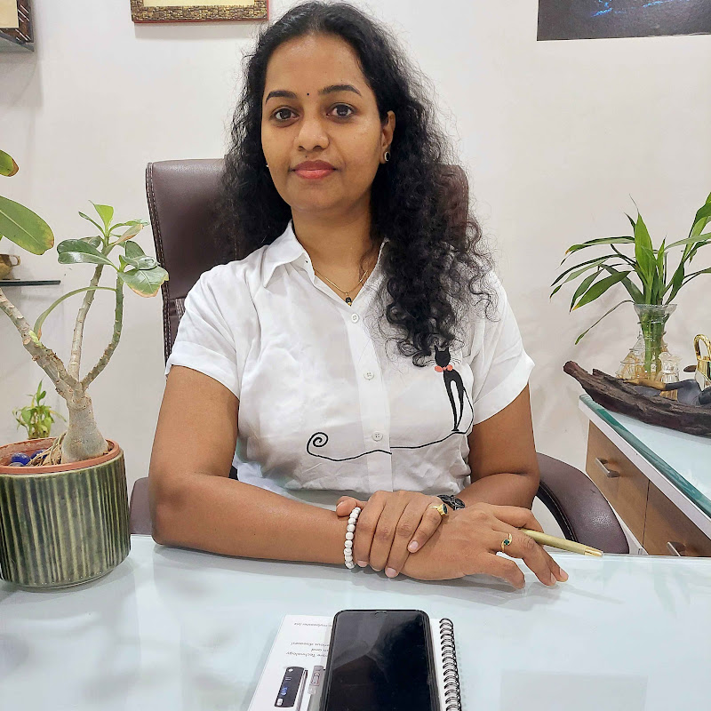 Dr Kavitha V S