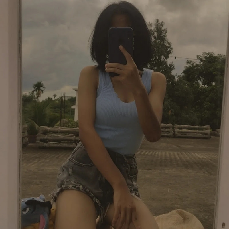 Lonely Diaries