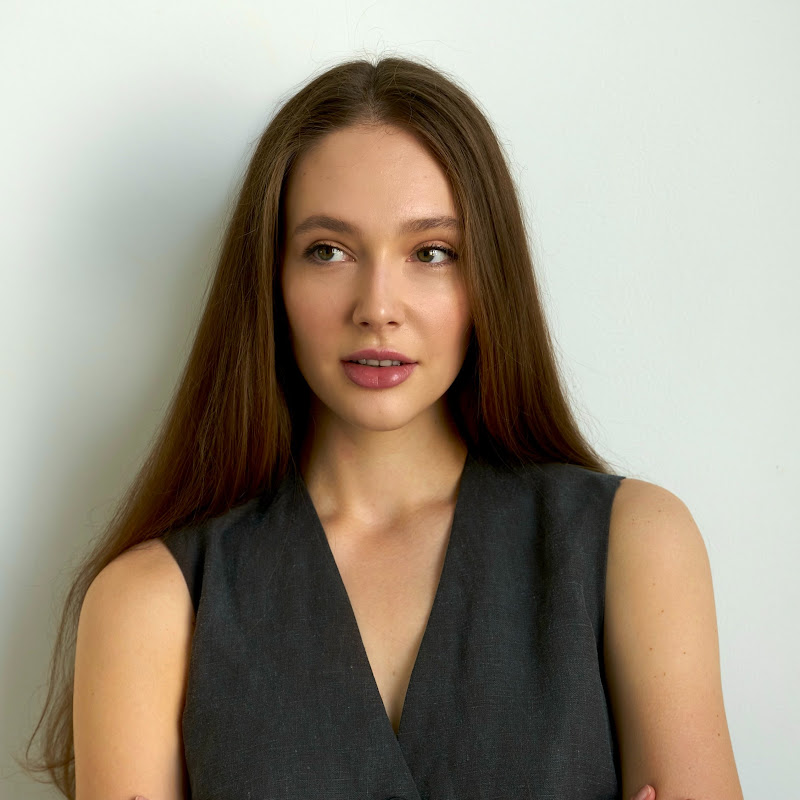 Лиза ЛАЙТ